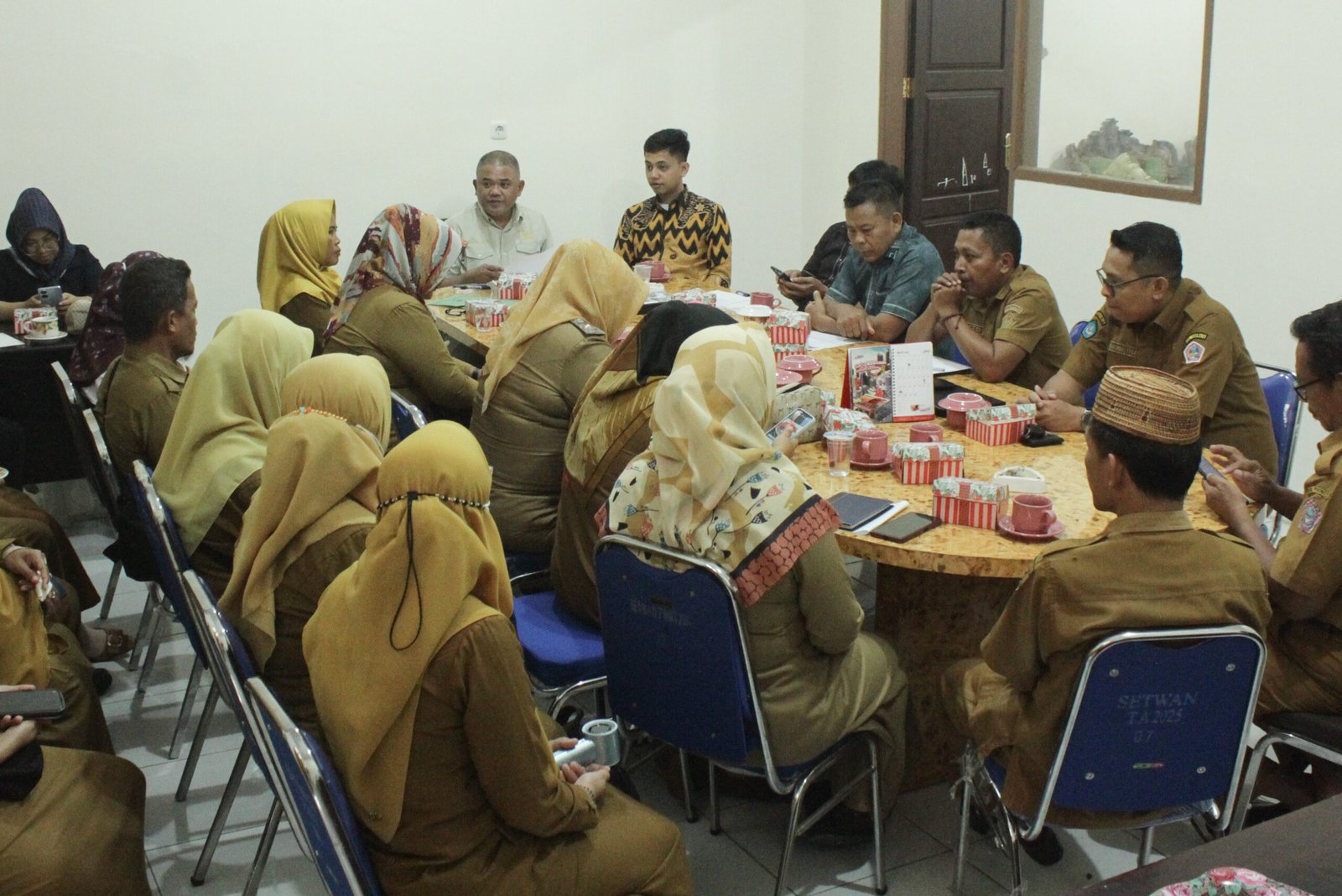 Komisi III DPRD Pohuwato Gelar Rapat Evaluasi Program Revitalisasi Satuan Pendidikan, Selasa, 23 September 2025