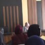 Kepala Bidang Komunikasi Dinas Kominfo Bone Bolango, M. Taufik Asnawi memberikan materi kepada puluhan mahasiswa Jurusan Ilmu Komunikasi Fakultas Ilmu Sosial Universitas Negeri Gorontalo (UNG)