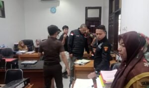 Kejaksaan Negeri Boalemo Geledah Kantor DPRD Boalemo