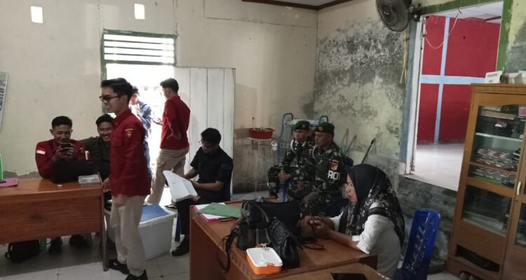 Penyidik Kejari Boalemo Geledah Kantor Desa Pentadu Barat, Tilamuta.