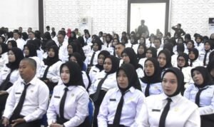 Ratusan PPPK Tahap I Formasi Tahun 2024 Kabupaten Bone Bolango saat memngikuti Orientasi, yang digelar di Aula BPMP Provinsi Gorontalo, Kamis (16/10/2025). (F.AKP-Diskominfo)