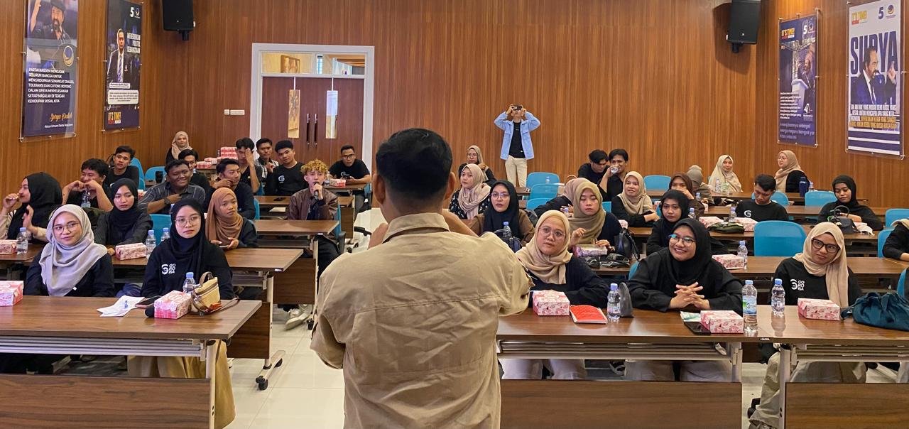 Yayasan Gorontalo Baik Indonesia (GOROBA) menjalin kolaborasi dengan Gerakan Kesejahteraan Untuk Tuna Rungu Indonesia (GERKATIN) menggelar kelas bahasa isyarat