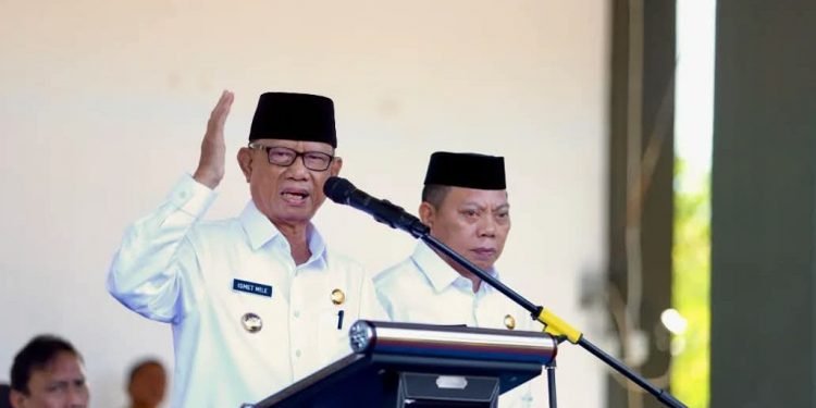 Bupati Ismet Mile Nonaktifkan Tim Kerja Bupati Bone Bolango
