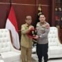 Bupati Bone Bolango, Ismet Mile bersama Kapolda Gorontalo, Irjen Pol Widodo