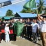 Wakil Bupati Boalemo, Lahmuddin Hambali Melepas Peserta Jalan Sehat Santri Pondok Pesantren Moderen Darul Madinah