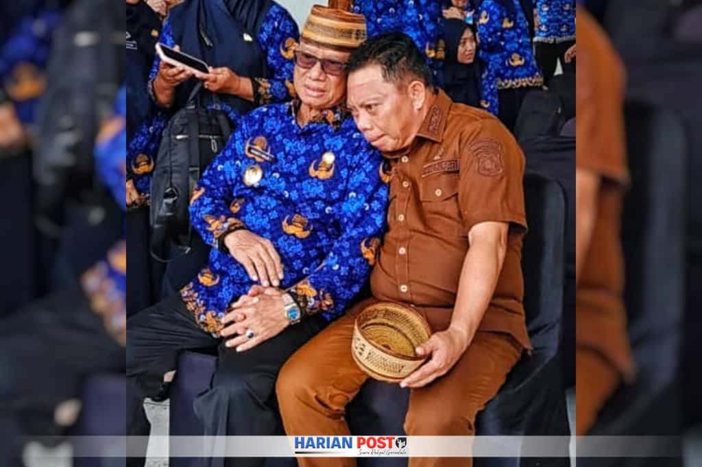 Bupati Ismet Mile - Wabup Risman Tolingguhu