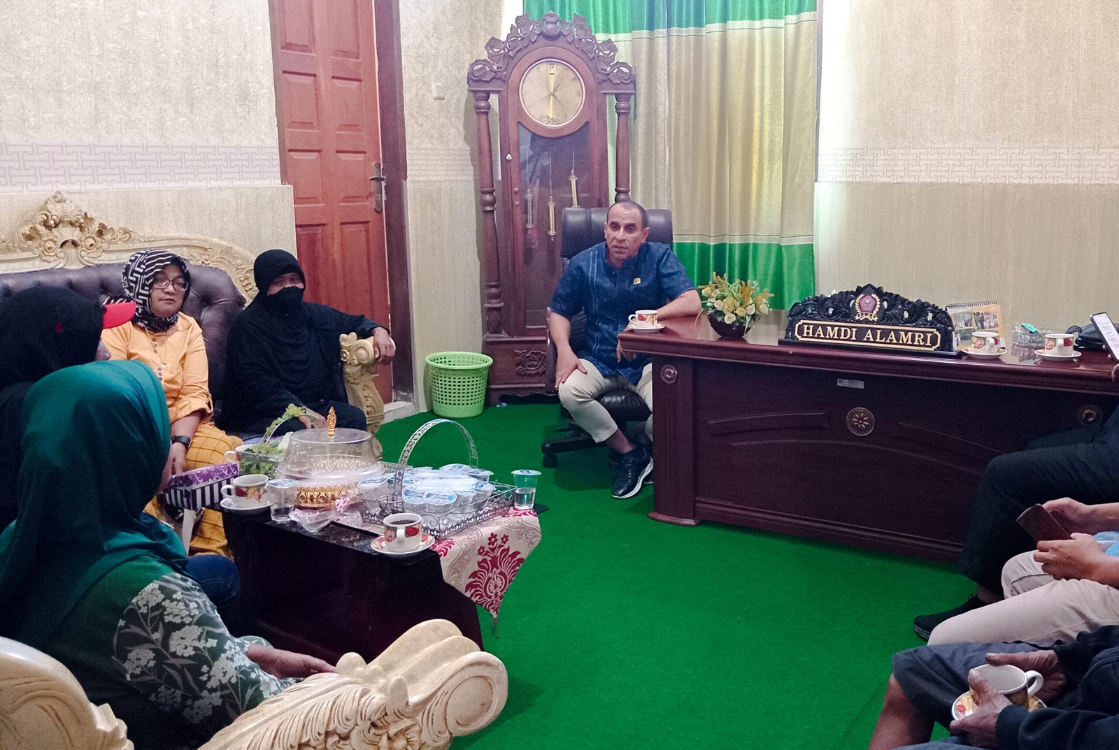 Pertanyakan Langkah Tim Khusus Penyelesaian Pembayarannya Lahan Tambang, Pemilim Lahan Tambang Temui Wakil Ketua DPRD Pohuwato Hamdi Alamri