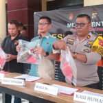 Polres Pohuwato Tunjukkan Barang Bukti yang Diamankan Dari Pengungkapan PETI Hutino dalam Konferensi Pers, Jum'at, 21 November 2025, di Mapolres Pohuwato