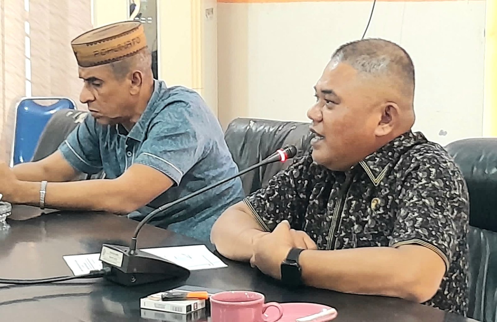 Ketua Komisi III DPRD Pohuwato Nasir Giasi, pimpin Rapat Dengar Pendapat
