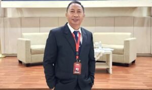 Plt. Asisten III Bidang Administrasi Umum dan Keuangan, Oktavianus S.W. Rahman (sumber : Oktavianus S.W. Rahman) Plt. Asisten III Bidang Administrasi Umum dan Keuangan, Oktavianus S.W. Rahman (sumber : Oktavianus S.W. Rahman)