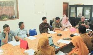 Rapat Pansus III Terkait Ranperda Tanggung Jawab Sosial dan Lingkungan Perusahaan, Senin, 17 November 2025 ( foto Harianpost.id)