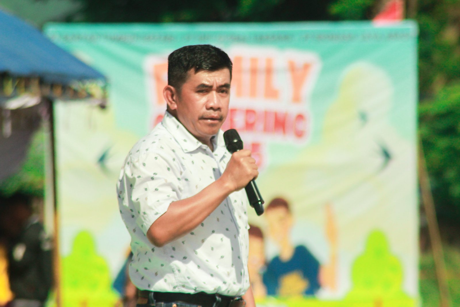 Direktur BJA Group, Zunaidi saat memberikan sambutan pada family gathering, Sabtu, 22 November2025 ( Foto Harianpost.id)