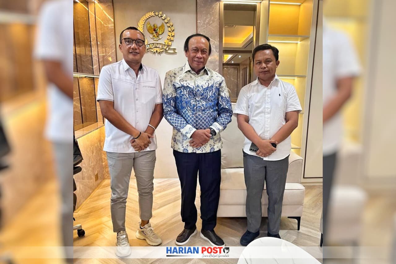 Wakil Bupati Boalemo, Lahmuddin Hambali didampingi Kadis PUPR, Supandra Nur temui Wakil Ketua Banggar DPR RI, Muhidin Said