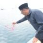 Bupati Boalemo Tabur Bunga di Laut