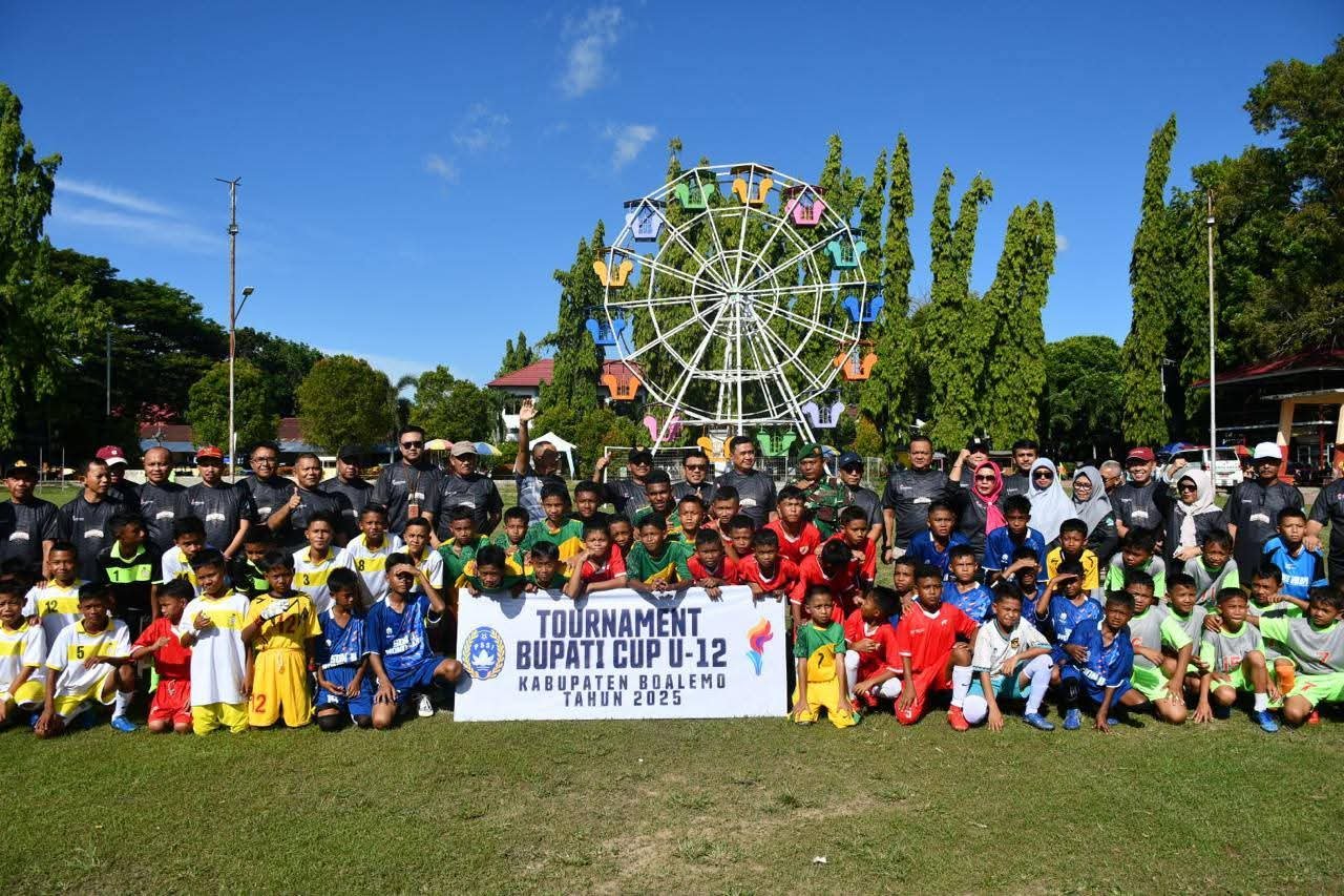 Kembangkan SDM Boalemo di Bidang Olahraga, Bupati Rum Pagau Buka Turnamen Bupati CUP U12