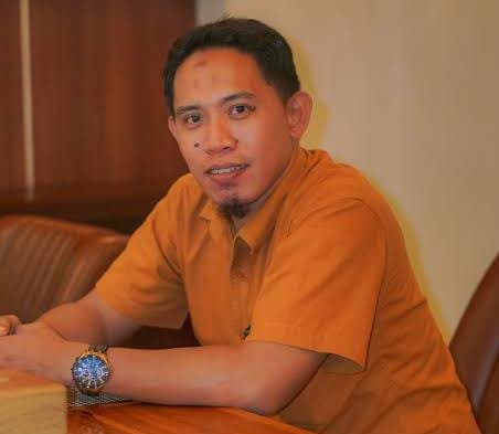 Dr. Apriyanto Nusa, SH., MH