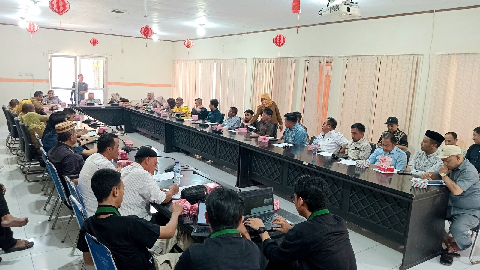 DPRD Pohuwato Gelar Rapat Bersama PT IGL Group, Petani Plasma dan Pemerintah Daerah