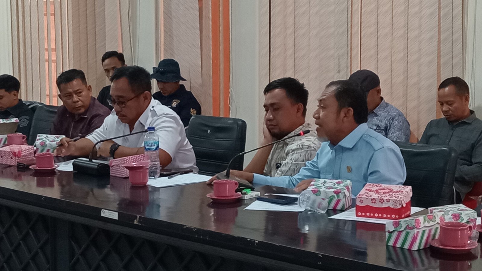 DPRD Pohuwato Gelar Rapat Gabungan Komisi, Bahas Hak Petani Plasma Popayato. Selasa, 27 Januari 2026, di DPRD Pohuwato