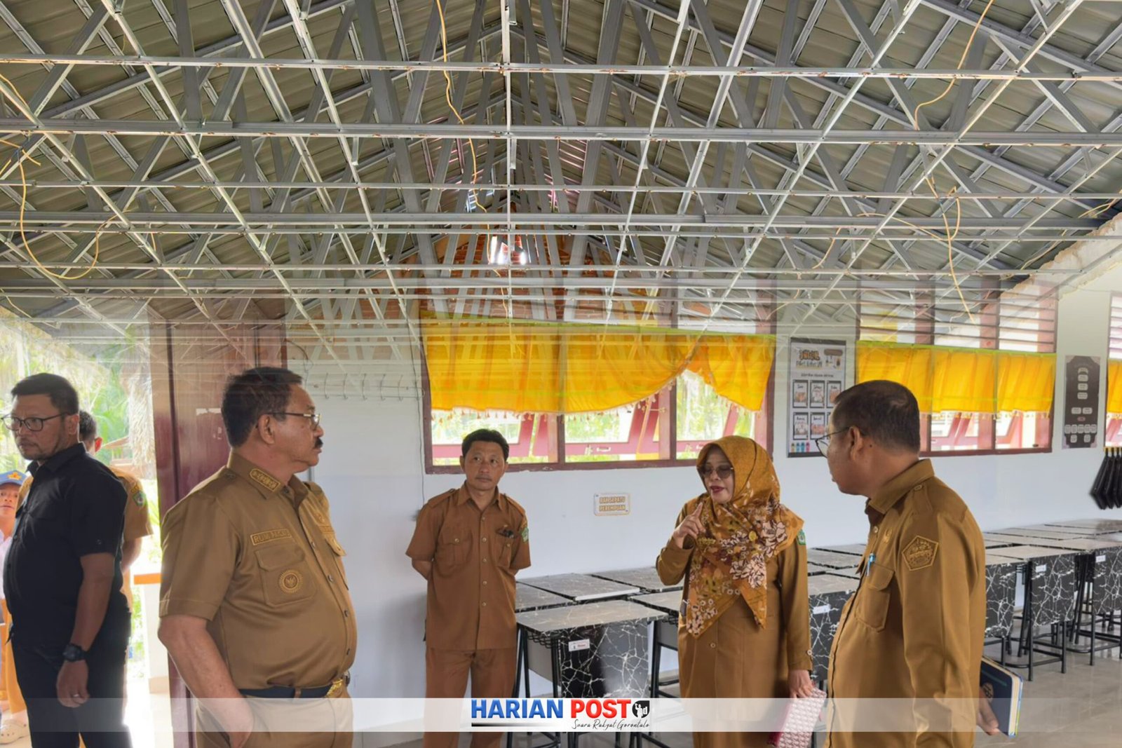 Bupati Boalemo Tinjau SMPN 3 Mananggu