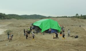 Pondok Penambang Sebelum Dirobohkan Pondok Penambang Sebelum Dirobohkan