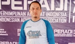 Akademisi sekaligus praktisi hukum, Rustam, SH., MH. Akademisi sekaligus praktisi hukum, Rustam, SH., MH.