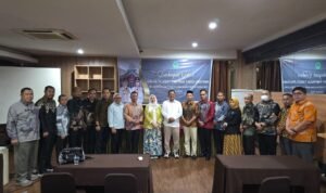 Bupati Boalemo Rum Pagau, bersama calon pejabat di lingkungan Pemkab Boalemo