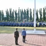 Wakil Bupati Boalemo, Lahmuddin Hambali pimpinan apel korpri di lingkungan Pemkab Boalemo