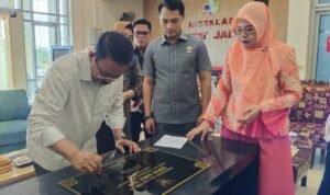 Peresmian Gedung Baru RSUD Iwan Bokings oleh Bupati Boalemo Rum Pagau (Foto Prokopim Setda Boalemo)