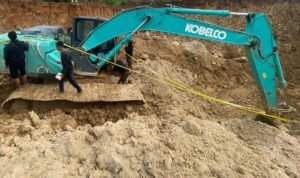 Satreskrim Polres Pohuwato Amankan Alat Berat di Lokasi PETI Satreskrim Polres Pohuwato Amankan Alat Berat di Lokasi PETI