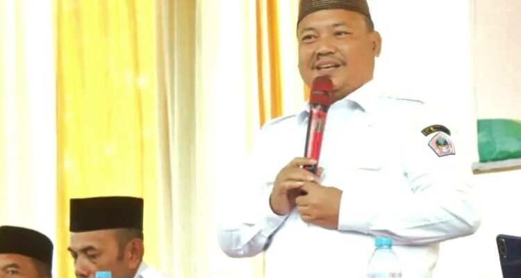 Kepala Dinas Perindagkop dan UMKM Pohuwato Ibrahim Kiraman