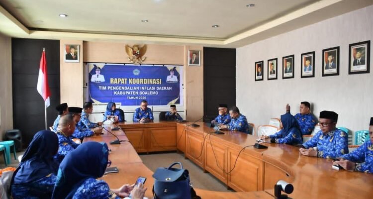 Wakil Bupati Boalemo, Lahmuddin Hambali pimpinan rapat koordinasi tim pengendalian inflasi daerah