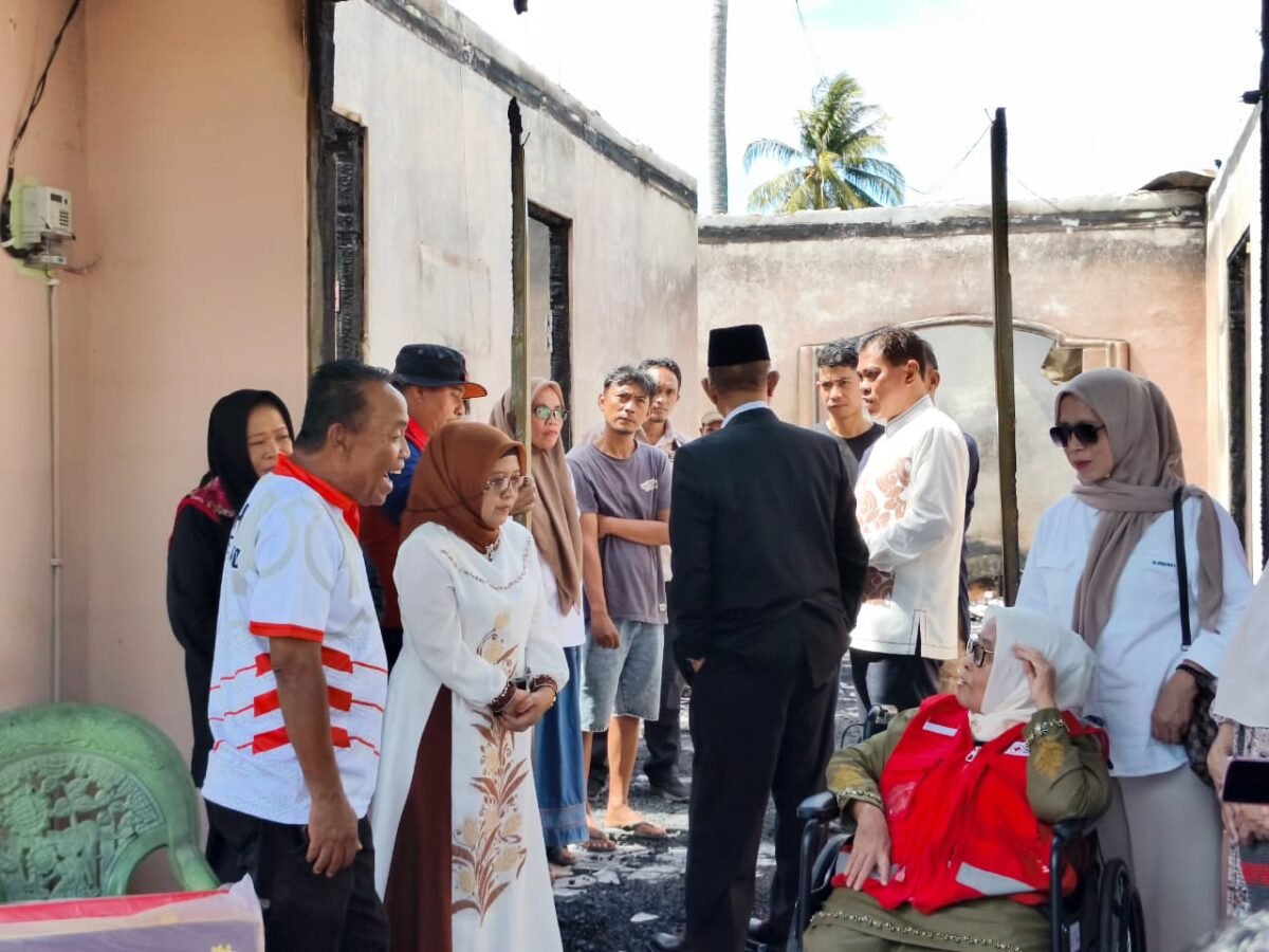 Pemkab Bone Bolango Temui Korban Kebakaran