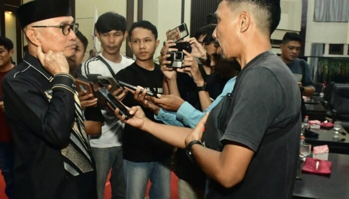 Efisiensi Anggaran Bukan Halangan, Bupati Saipul ‘Jemput Bola’ Proyek Jalan ke Pusat