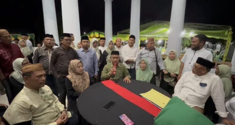 Para Camat se Wilayah Bone Pesisir menyatakan dukungan penuh kepada Ismet Mile sebagai Bupati Bone Bolango (foto: istimewa)