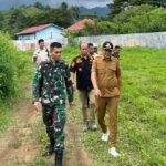 Wakil Bupati Boalemo, Lahmudin Hambali, meninjau langsung kesiapan lokasi tempat tinggal sementara bagi pasukan batalyon yang akan ditempatkan di Stadion Pemuda Desa Piloliyanga, Kecamatan Tilamuta.