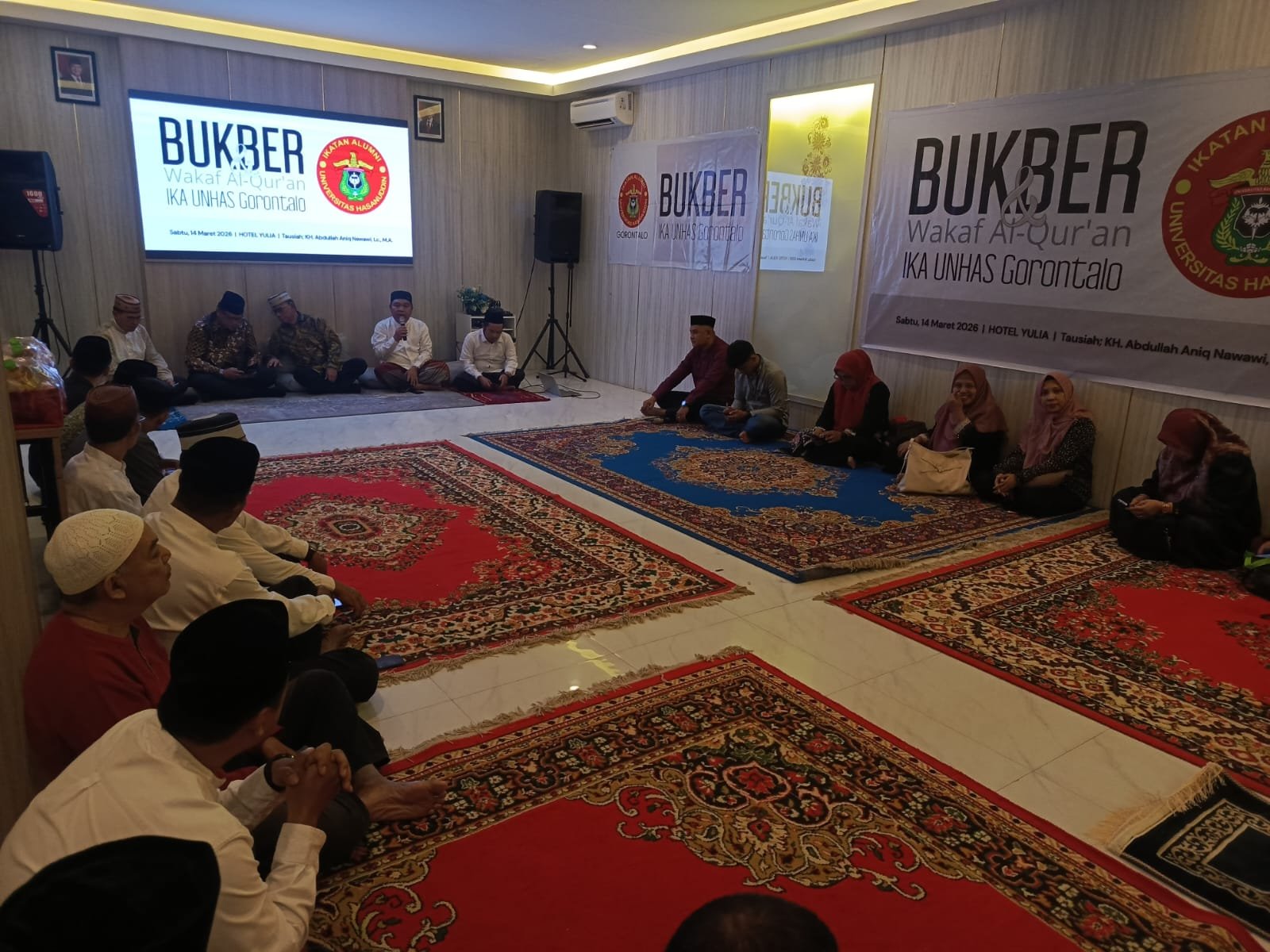 Buka bersama Bupati Ismet Mile bersama alumni Universitas Hasanuddin Makassar, Gorontalo. (Foto Istimewa)