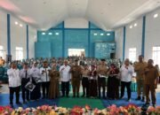 Bupati Bone Bolango Lantik Ketua Tim Penggerak PKK Kecamatan Bone sekaligus mengukuhkan Ketua Dasawisma desa se-Kecamatan Bone, Selasa 14 April 2026. (Foto Prokopim)