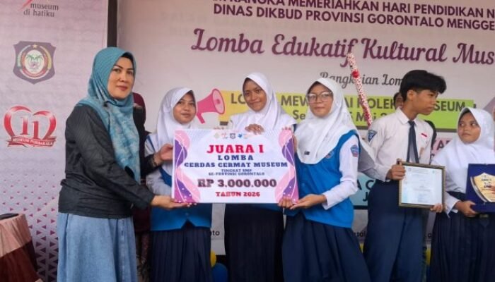 Juara LCC Tingkat Provinsi, SMPN 1 Tapa Harumkan Bone Bolango