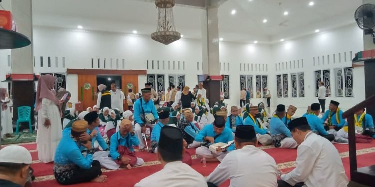 Jemaah Calon Haji asal Bone Bolango