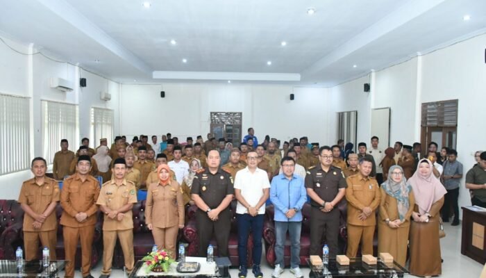 Pesan Wabup Boalemo Kepada Kades : Pengelolaan Keuangan Desa Harus Sesuai Aturan