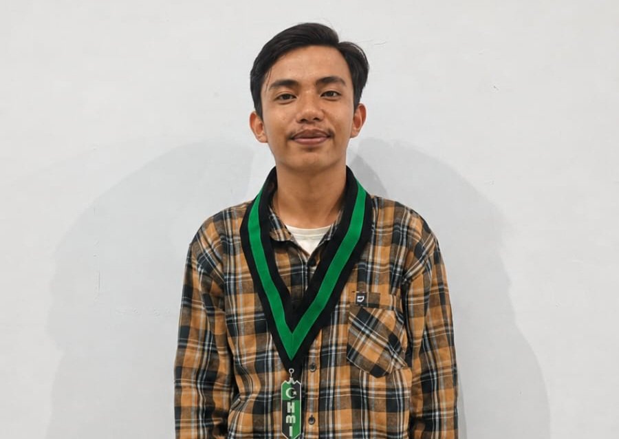 Pemuda Asparaga, Nur Kholis Arbie