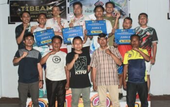 Foto Bersama Para Pemenang Turnamen Badminton KKP Unigo Tahun 2026 di Desa Duhiada'a