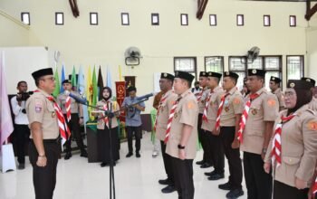 Wabup Lahmuddin Kukuhkan Pengurus Saka Adhyasta Pramuka Pemilu Cabang Boalemo