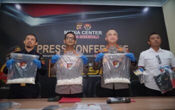 Polda Gorontalo Berhasil Ungkap Kasus Penyelundupan Sianida Berasal dari Filipina. (Foto Humas)
