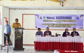 Rapat Koordinasi Percepatan Pelayanan 6 SPM Posyandu di Boalemo. (Foto Prokopim)