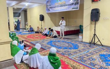 Wakil Bupati Boalemo, Lahmuddin Hambali Doakan Calon Jamaah Haji Boalemo Peroleh Predikat yang Mabrur. (Foto: Prokopim)