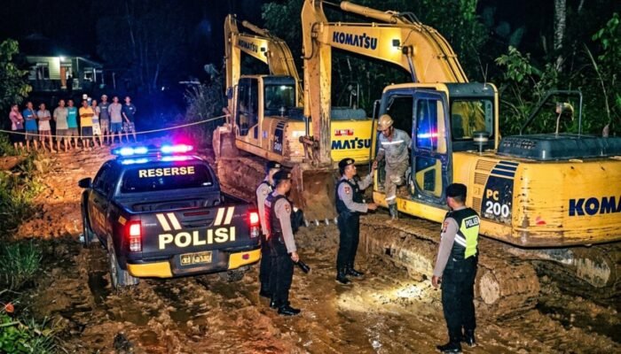 Benarkah Polisi Amankan Dua Excavator Milik Terduga Pelaku PETI di Boalemo?