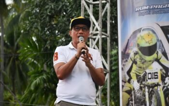 Wakil Bupati Boalemo Lahmuddin Hambali Resmi Menutup Event Drag Race dan Drag Bike. (Sumber Foto: Prokopim)