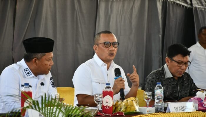 Wabup Boalemo ke Aparat Desa: Kompak Selesaikan Masalah, Stop Curhat di Medsos