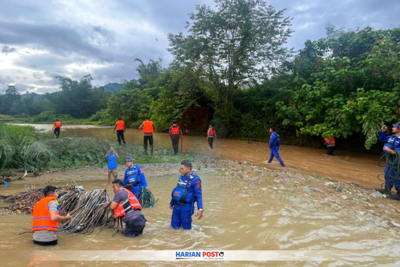 Polres Boalemo Terus Lakukan Pencarian Ayah Korban Hanyut di Manggulipa. (Sumber Foto: Polres Boalemo)